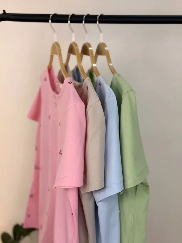 تیشرت گیلاسی